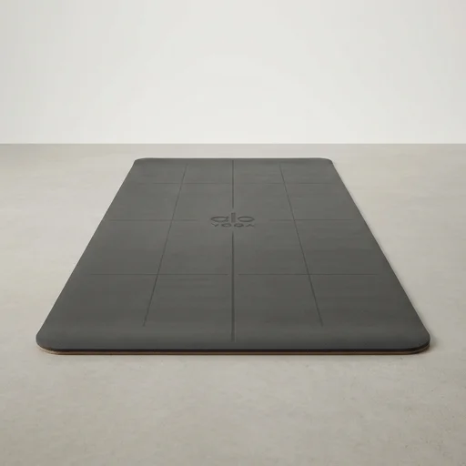 Alo Yoga Warrior Mat
